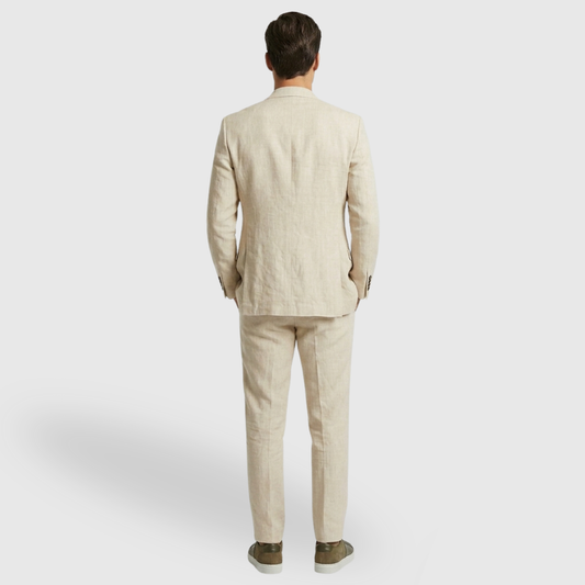 Completo da uomo a tre pezzi dal taglio slim, giacca, gilet e pantaloni