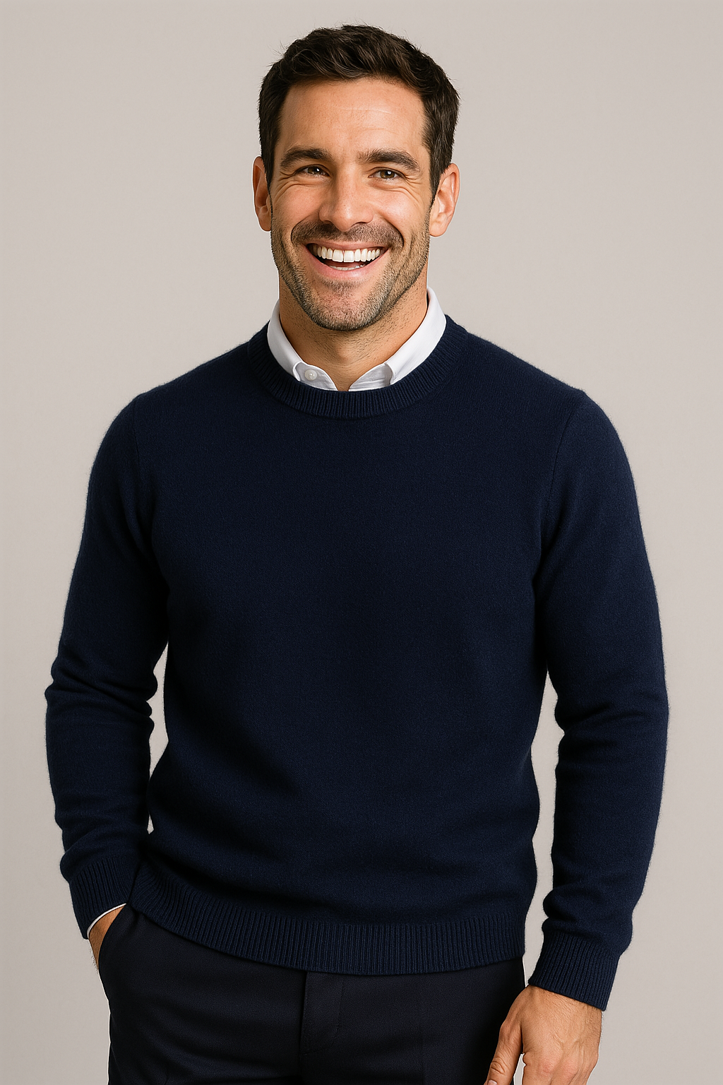 Maglione da uomo lavorato a maglia, girocollo classico e bordi a coste, per l’inverno