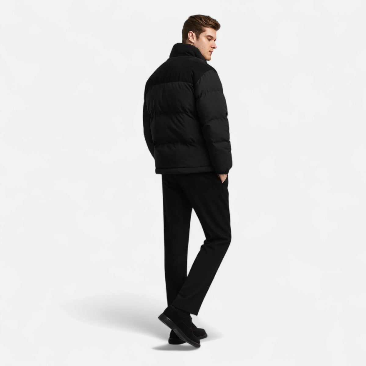 Plumífero acolchado de hombre con corte estructurado, elegante para el invierno