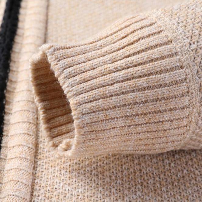 Men's lightweight textured knit jacket for mid-season wear