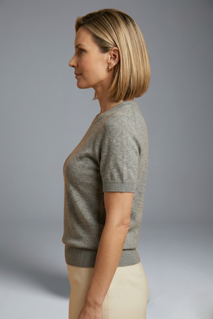 Women's fitted everyday knit top with a round neck and ribbed trim