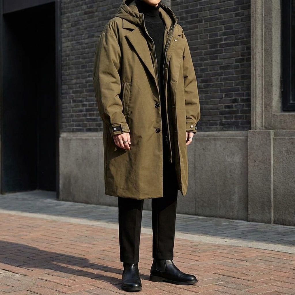Klasický pánský kabát typu overcoat s přiléhavým střihem v nadčasovém stylu