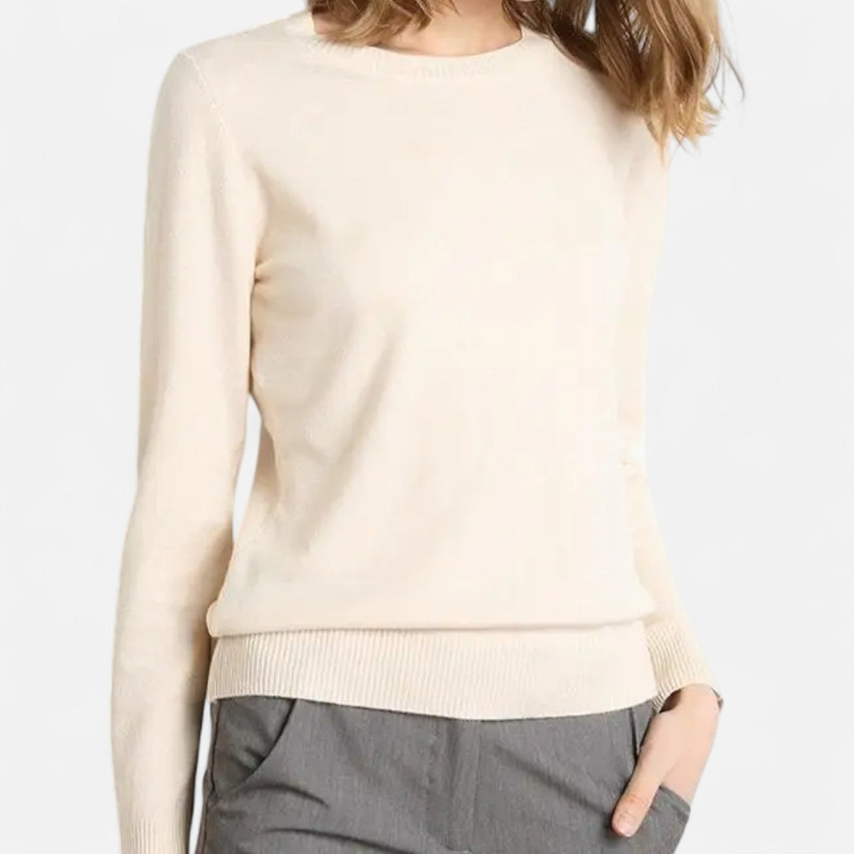 Pull femme mérinos col rond ajusté douceur et élégance