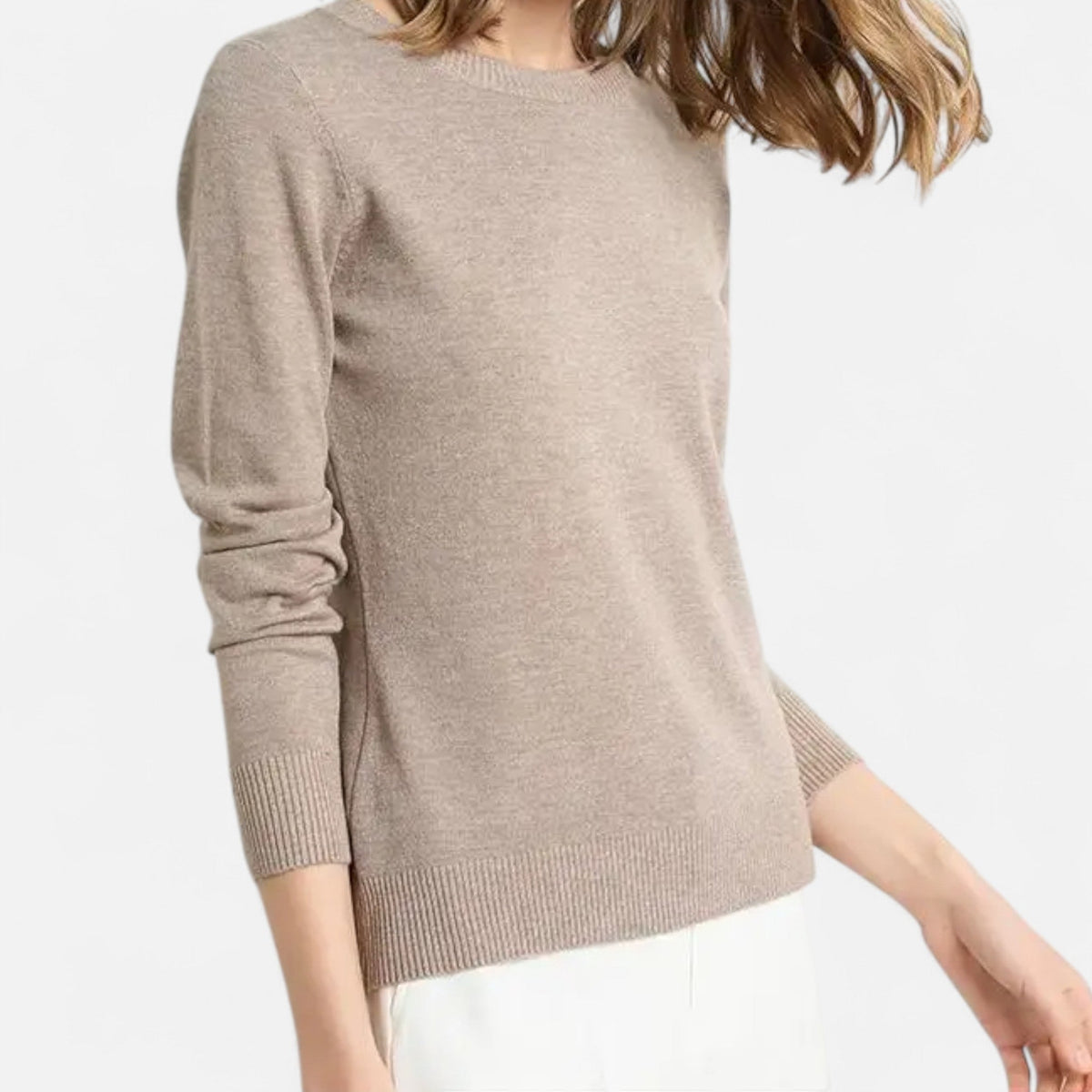 Pull femme mérinos col rond ajusté douceur et élégance