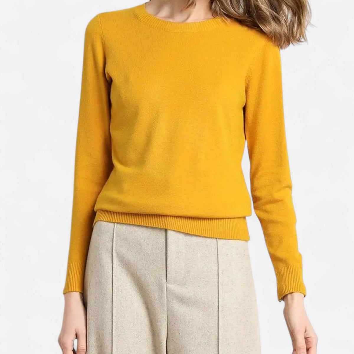 Pull femme mérinos col rond ajusté douceur et élégance