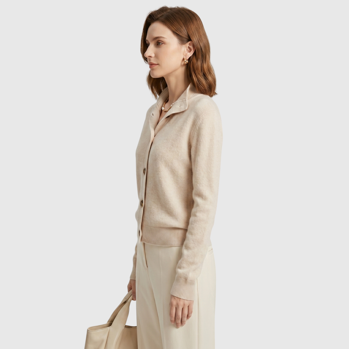 Gilet femme cachemire boutonné col polo manches longues coupe droite