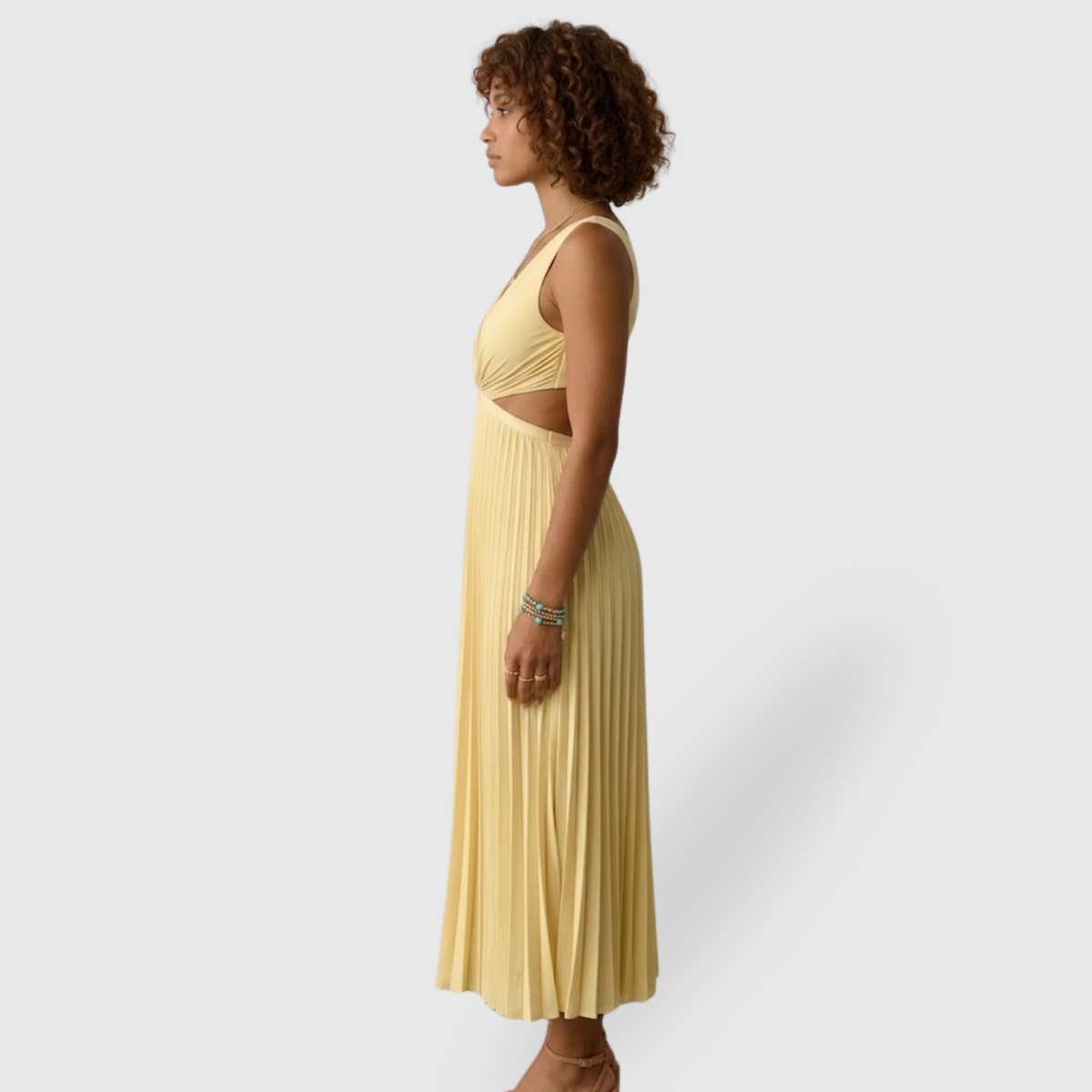 Robe longue plissée femme col V sans manches coupe fluide