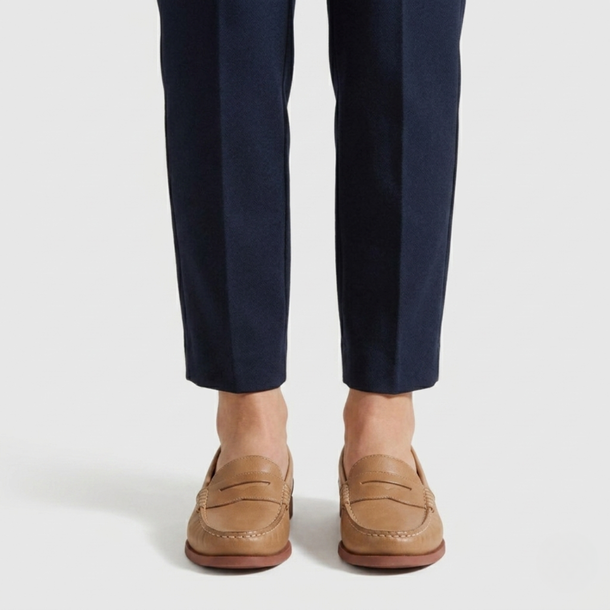 Mocassins femme classiques sans lacets couture apparente