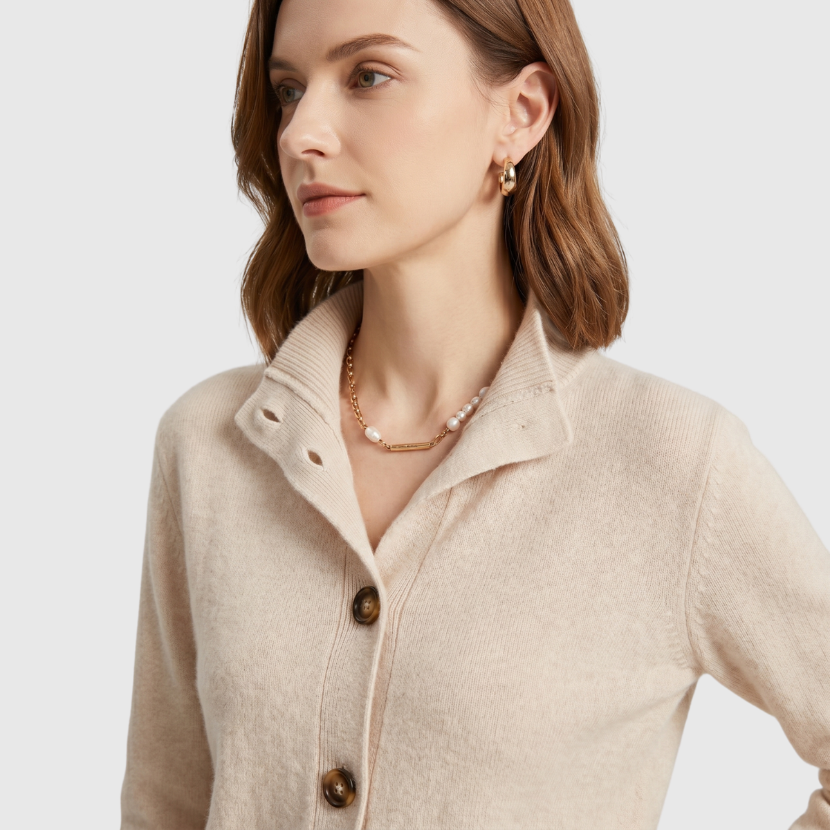 Gilet femme cachemire boutonné col polo manches longues coupe droite