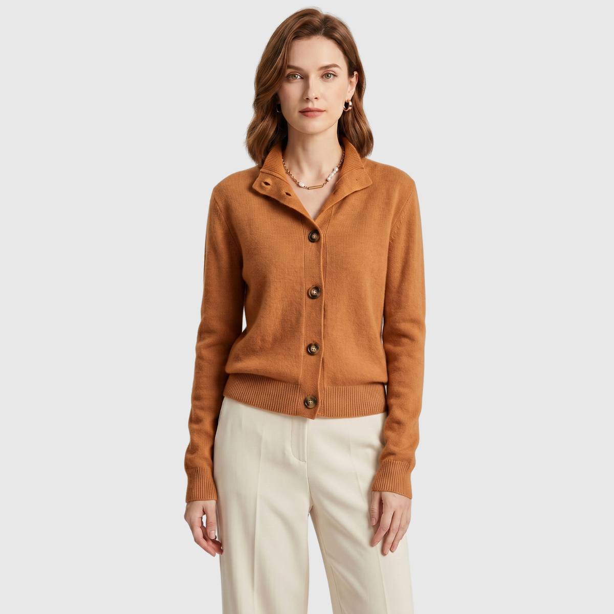 Gilet femme cachemire boutonné col polo manches longues coupe droite
