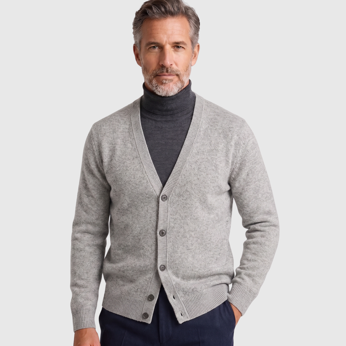 Gilet homme laine mérinos col V maille boutonnée coupe ajustée