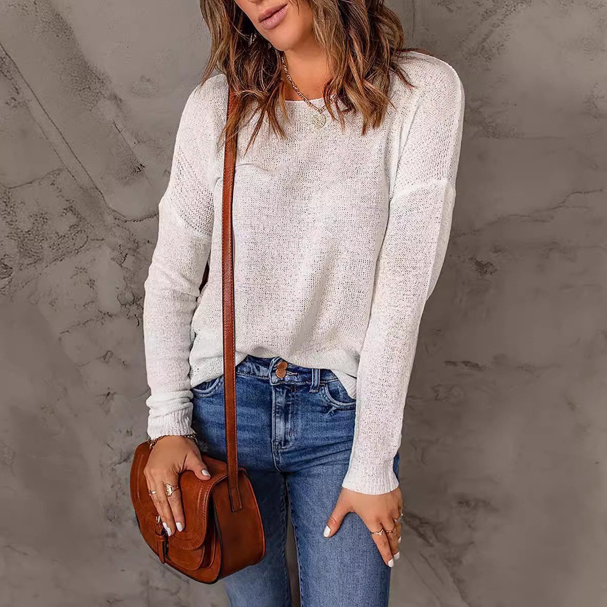 Pull en Laine Chameau Col Rond Coupe Ample pour Femme