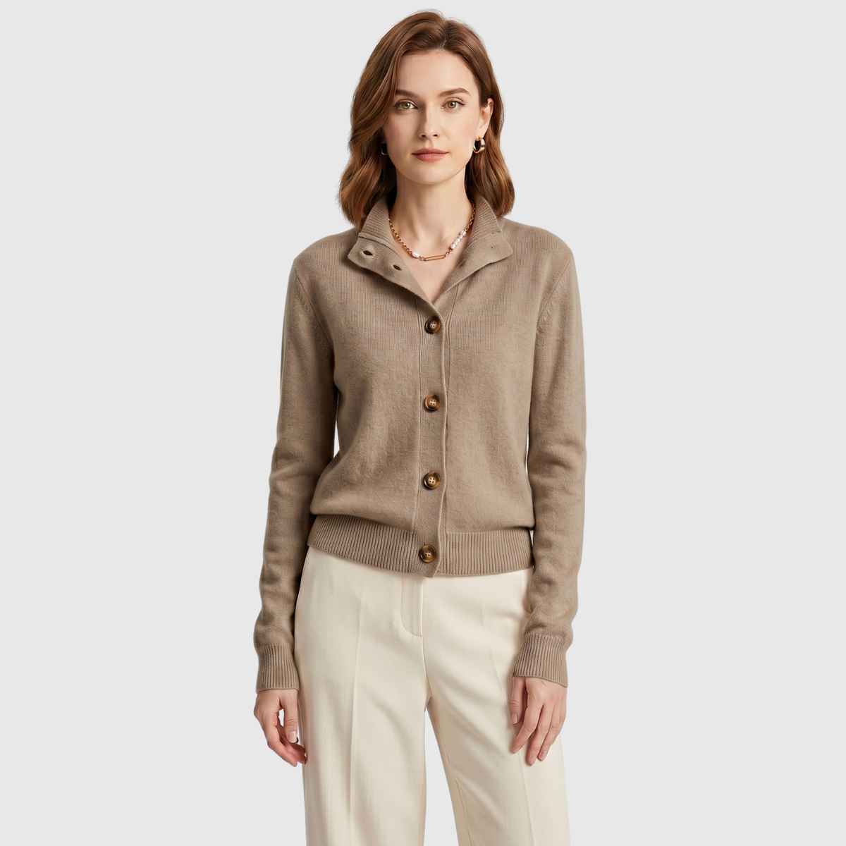 Gilet femme cachemire boutonné col polo manches longues coupe droite