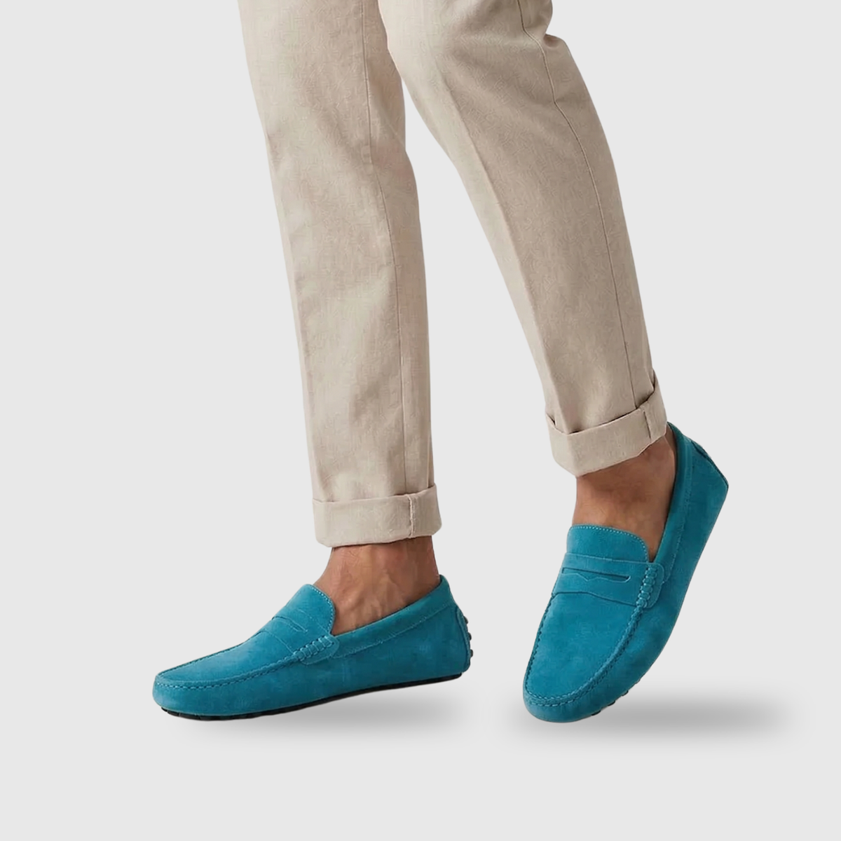 Mocassins homme daim type driving à enfiler semelle souple antidérapante