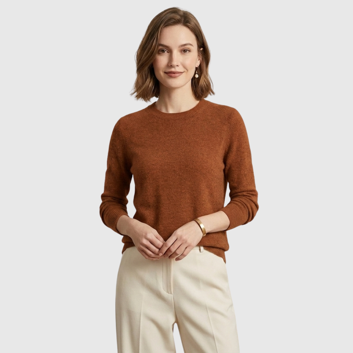 Pull femme cachemire col rond manches longues coupe droite