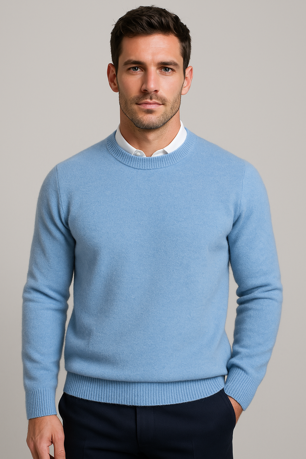 Maglione da uomo lavorato a maglia, girocollo classico e bordi a coste, per l’inverno