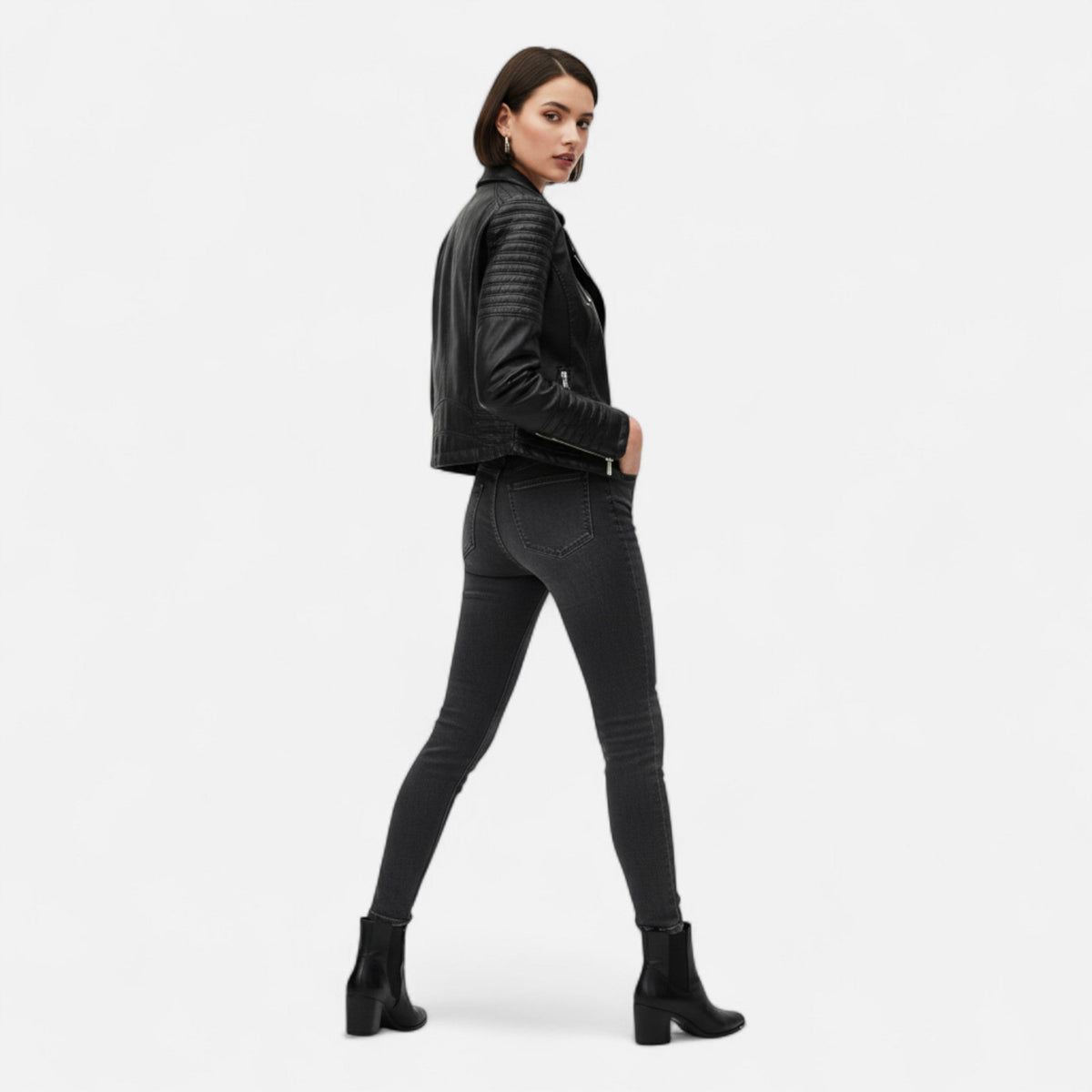 Veste en Cuir Véritable Coupe Biker Structurée pour Femme