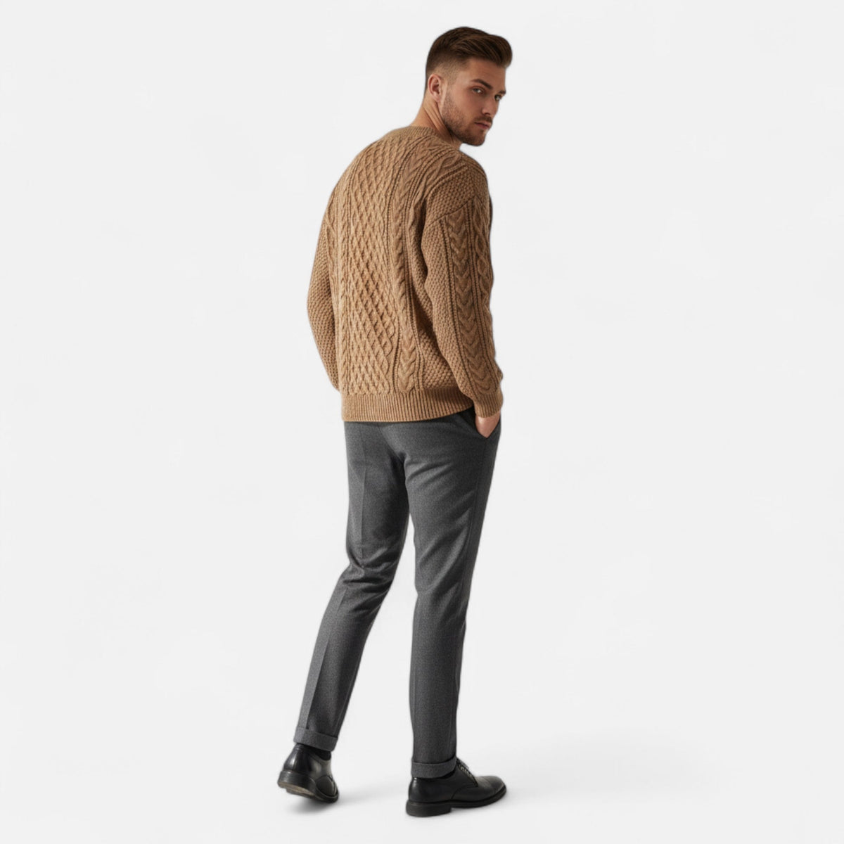 Pull homme laine premium col rond coupe classique élégant