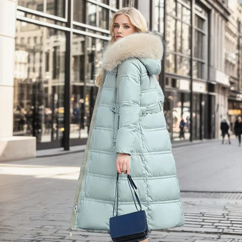 Parka invernale lungo da donna, di design, con cappuccio bordato di pelliccia, caldo