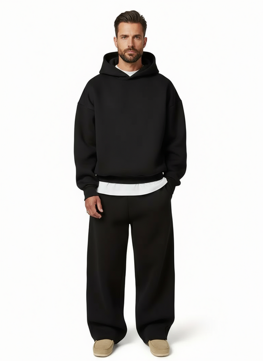 Completo da jogging da uomo coordinato, con felpa con cappuccio e pantaloni dritti, comodo
