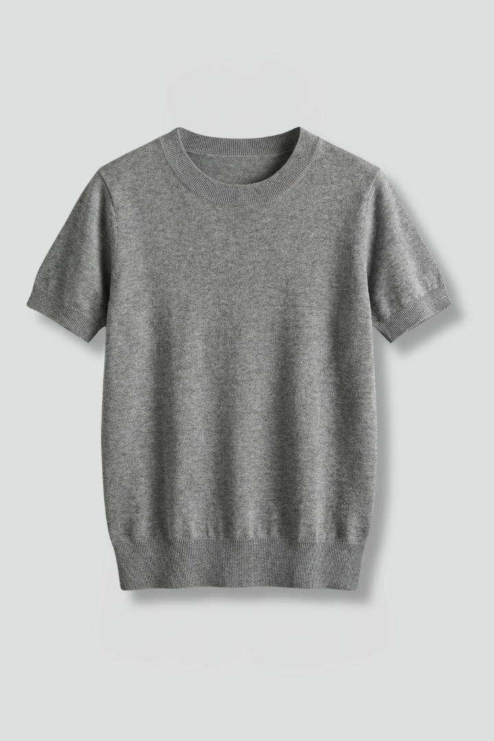 Women's fitted everyday knit top with a round neck and ribbed trim